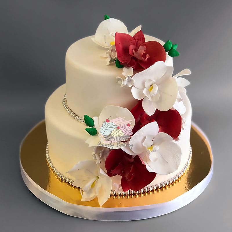 Cake with orchids and ...