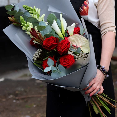 Подарок на день рождения. мужской букет. букет с колбасой ...