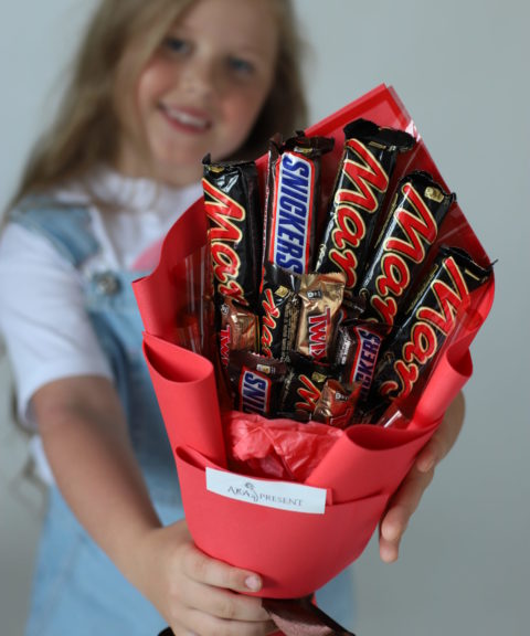 Букет из конфет подарок chocolate bouquet