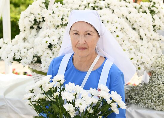 АКЦИЯ «БЕЛЫЙ ЦВЕТОК» В ДЕНЬ ЗАЩИТЫ ДЕТЕЙ