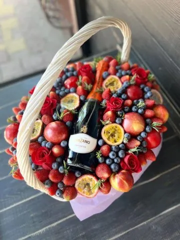 Fruit bouquet with your own hands ...