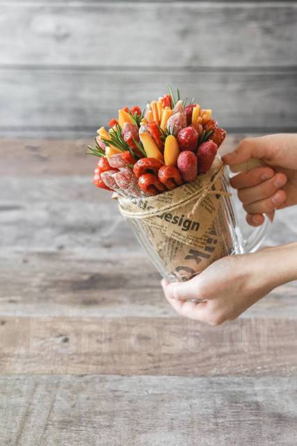 Meat bouquet in a beer mug. Gifts and crafts for a man ...