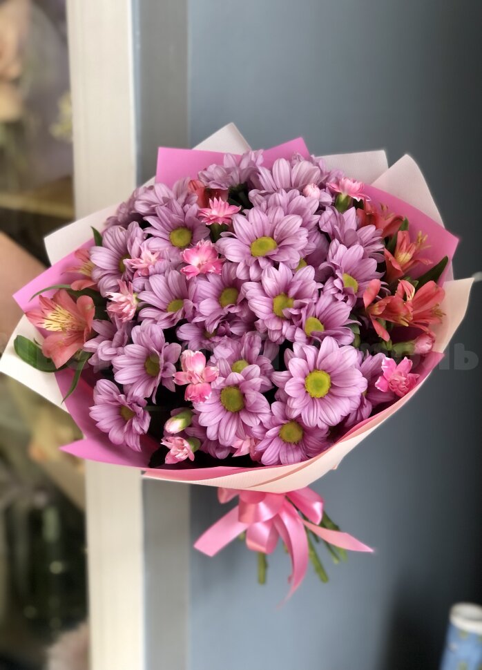 Букет из хризантемы и альстромерии - Duty Free Flowers