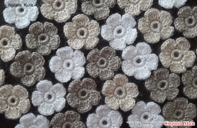 Маленький пышный цветочек крючком / Small crochet flower ...