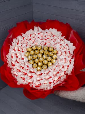 Handmade bouquet of ferrero rocher ...