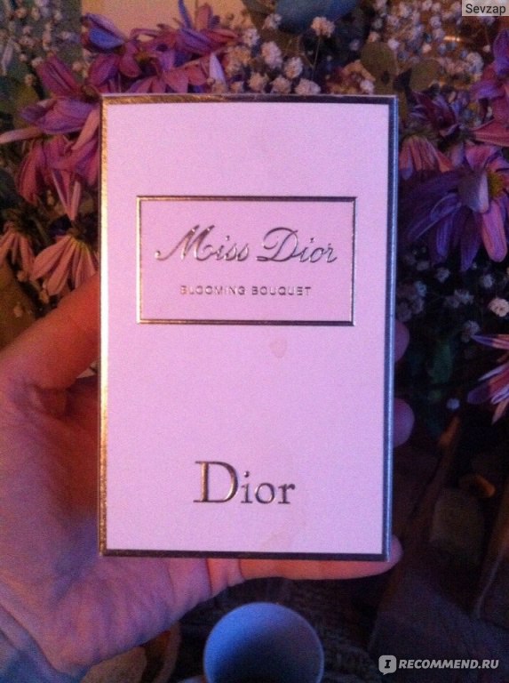 Dior Miss Dior Blooming Bouquet - « Прозрачная роза и пион ...