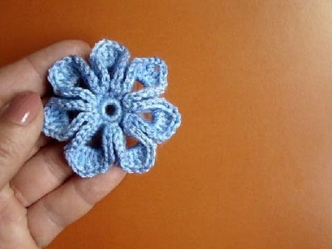 Как связать цветок крючком для начинающих. Crochet flowers ...